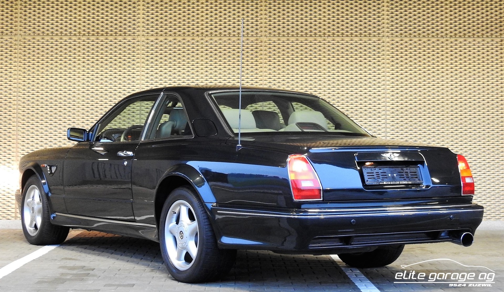 BENTLEY Continental T Coupé-image-4