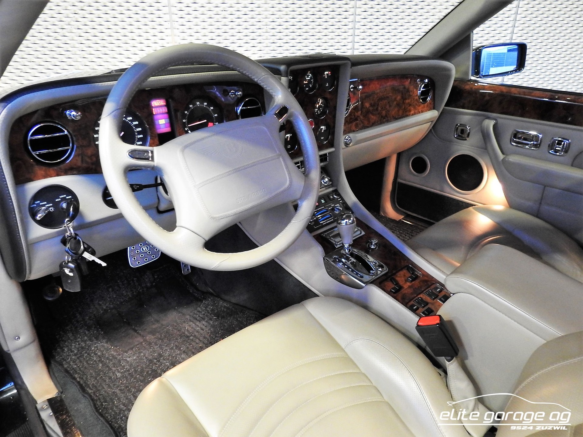 BENTLEY Continental T Coupé-image-6