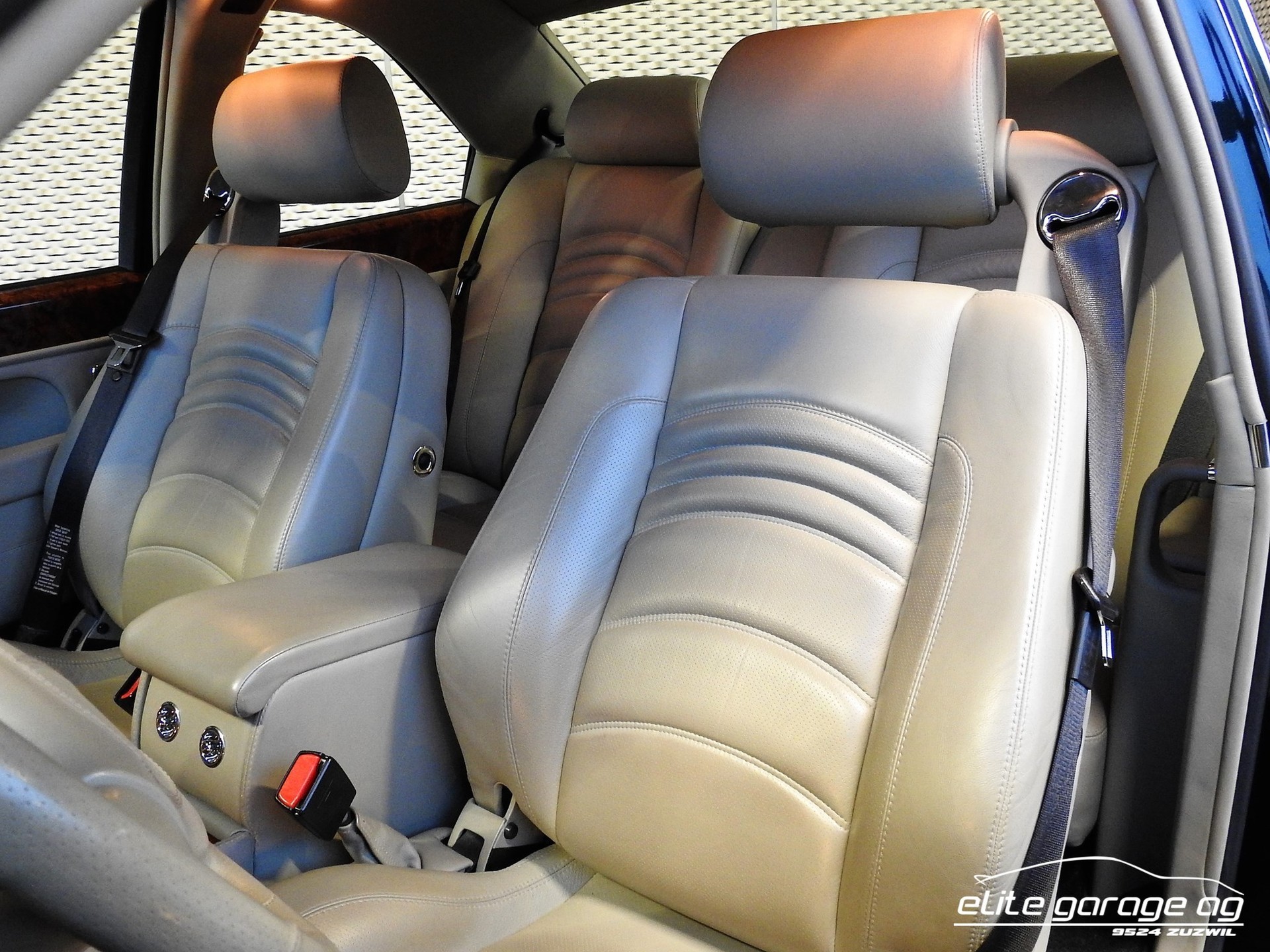 BENTLEY Continental T Coupé-image-9