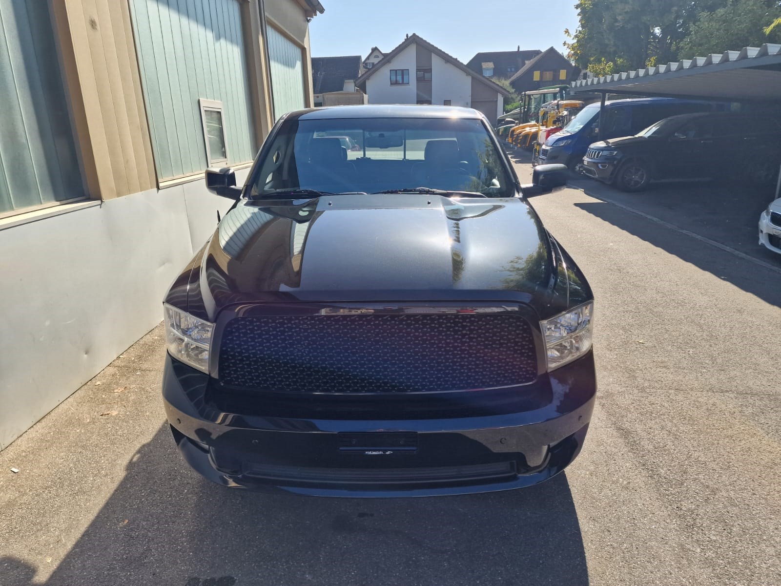 DODGE Ram 1500-image-1