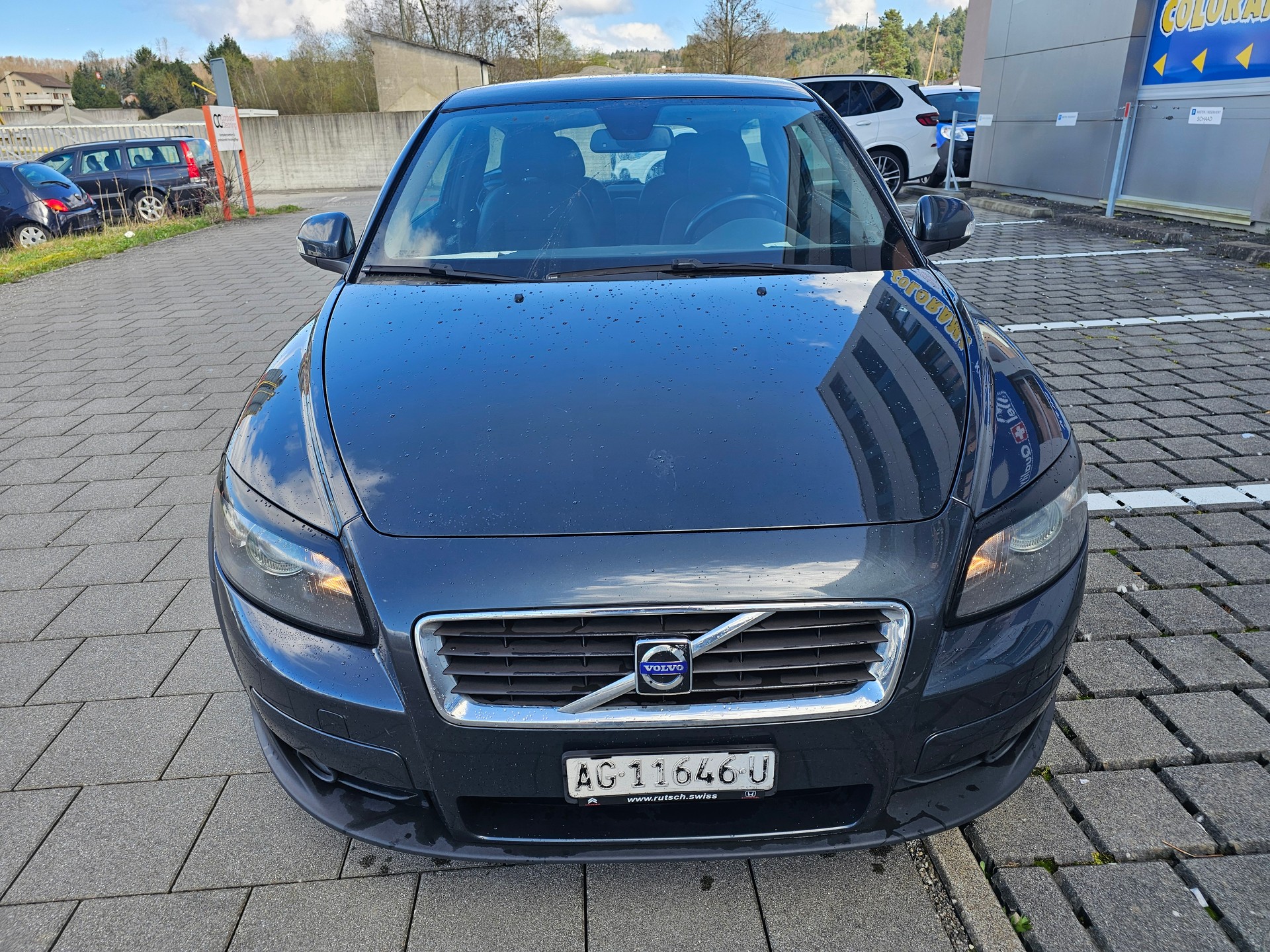 VOLVO C30 1.6D Kinetic-image-2