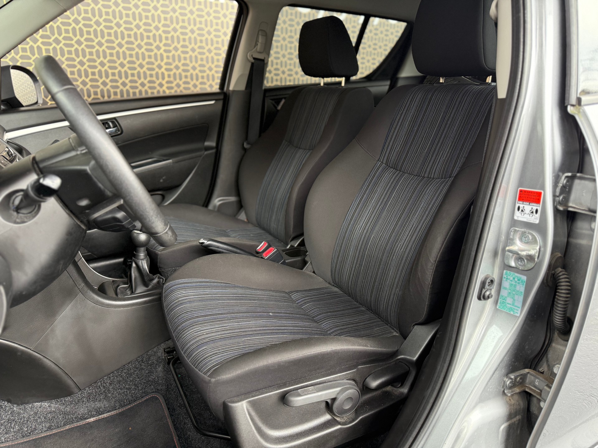 SUZUKI Swift 1.2i 16V Sergio Cellano 4x4-image-5