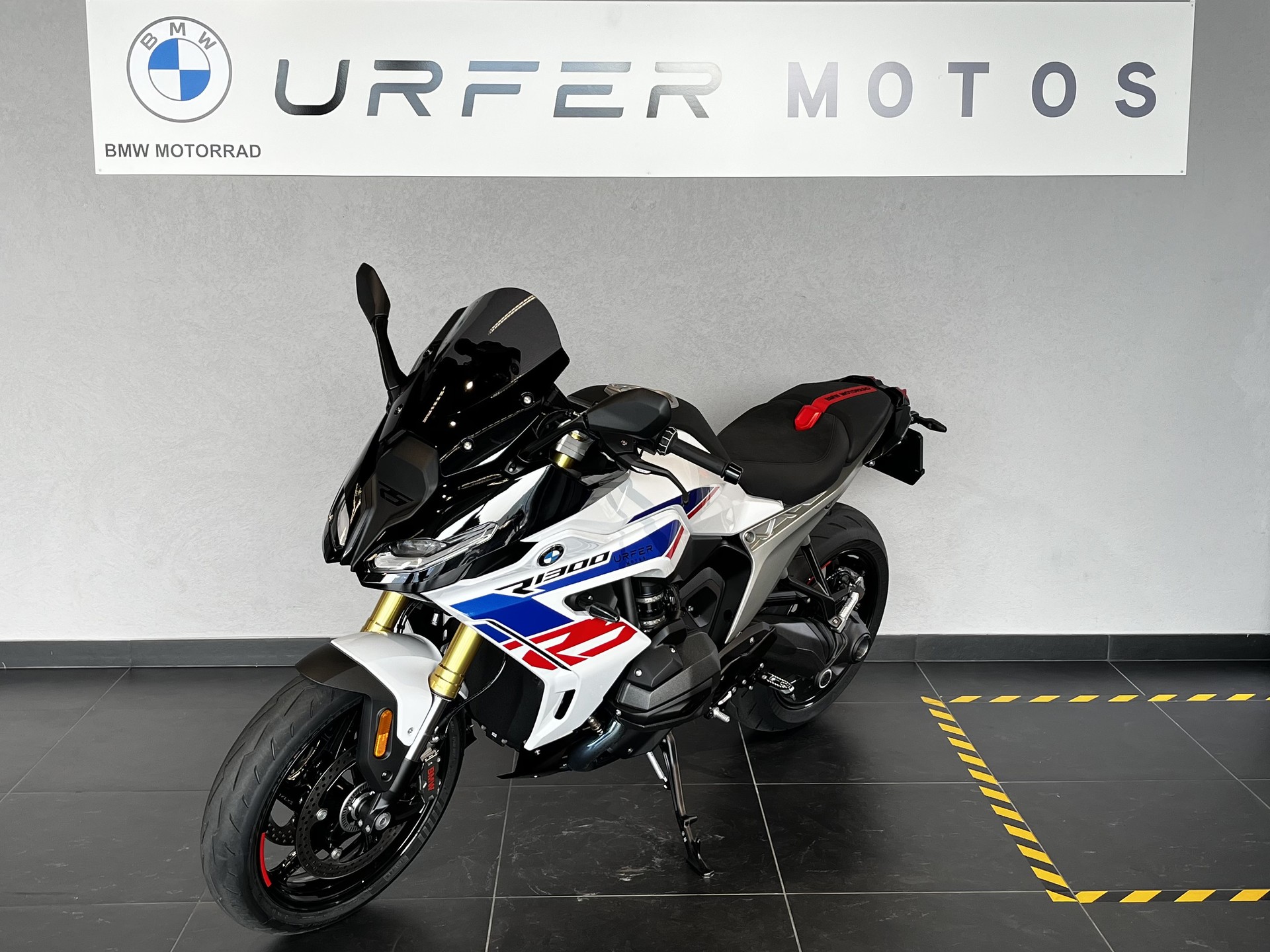 BMW R 1300 RS-showroom-element-3