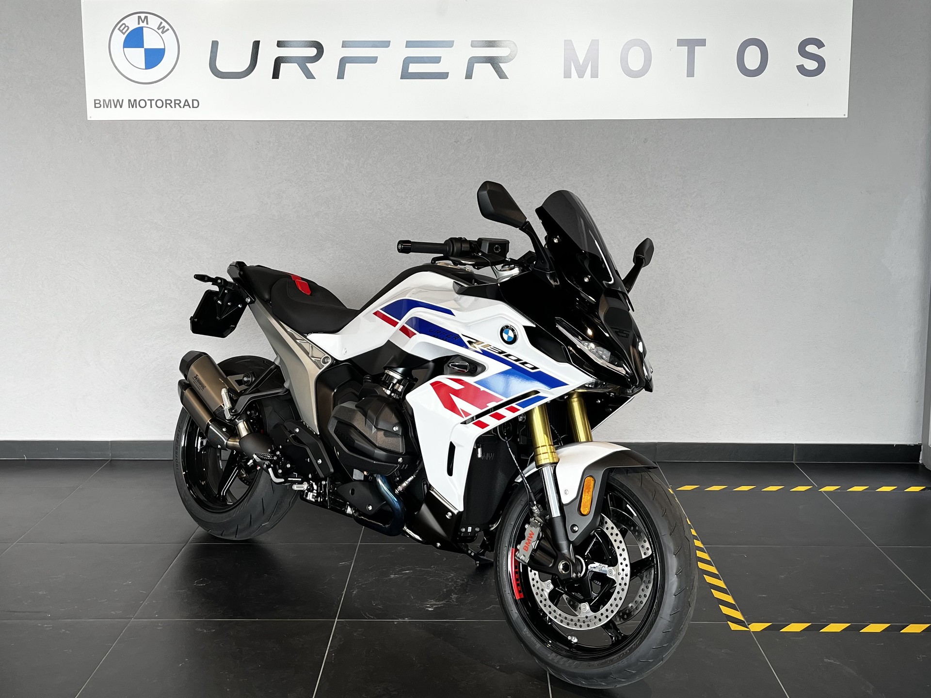 BMW R 1300 RS-showroom-element-1