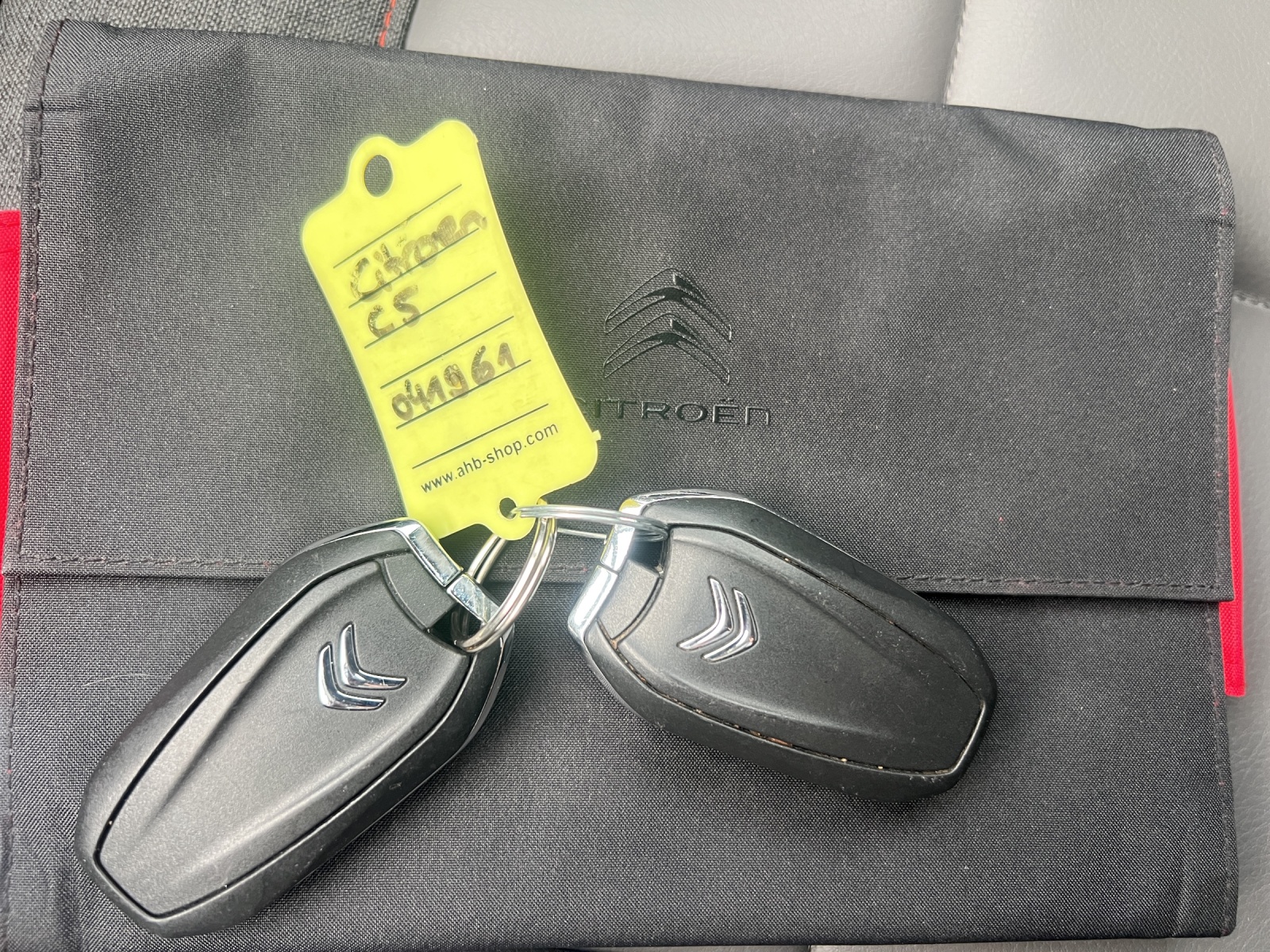 CITROEN C5 Aircross 1.6 PHEV Shine-image-24