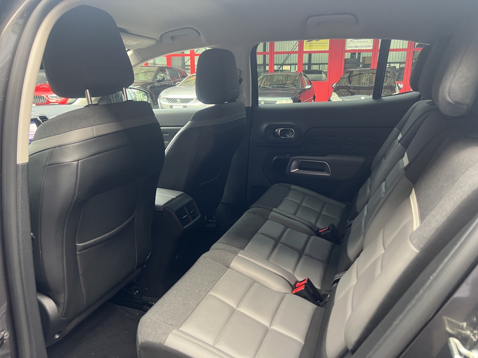 CITROEN C5 Aircross 1.6 PHEV Shine-image-21