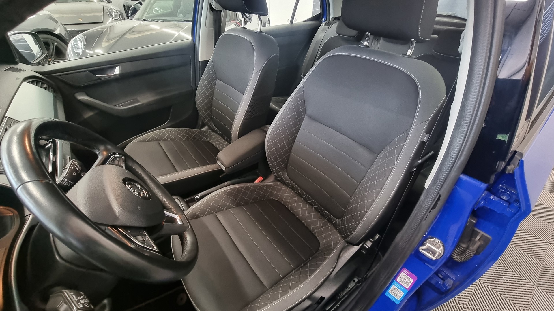 SKODA Fabia 1.0 MPI Ambition-image-7