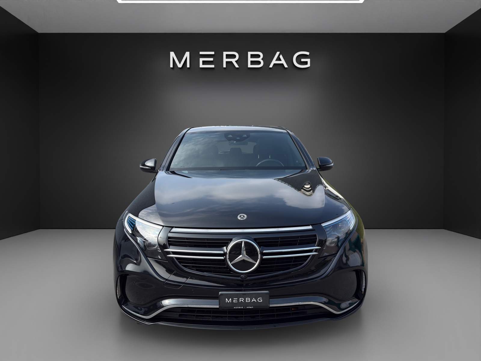 MERCEDES-BENZ EQC 400 AMG Line 4Matic-image-6