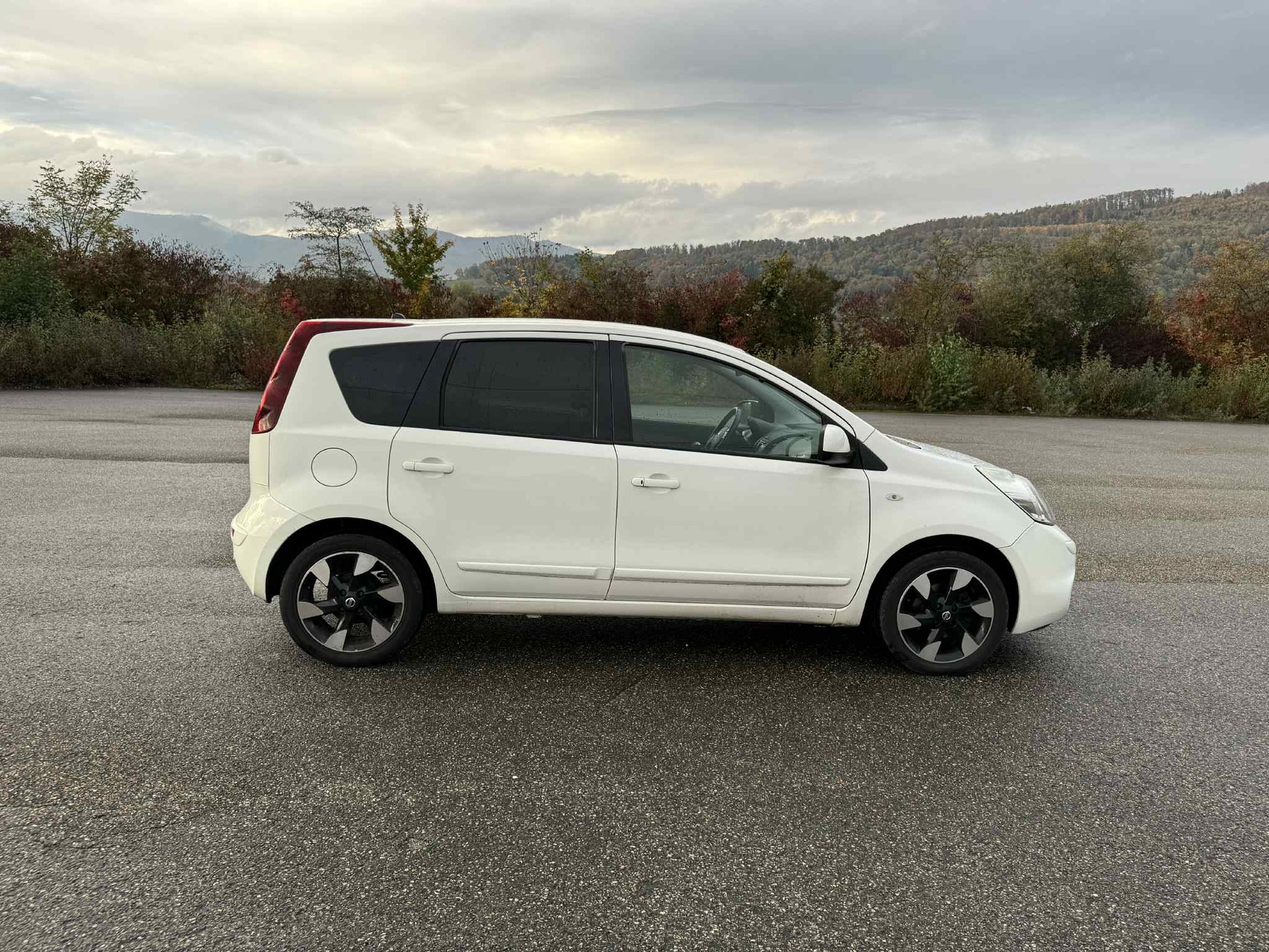 NISSAN Note 1.4 visia-image-4