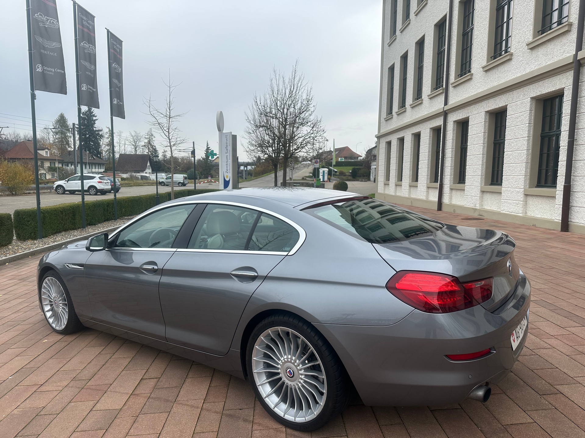 BMW 640i Gran Coupé-image-2