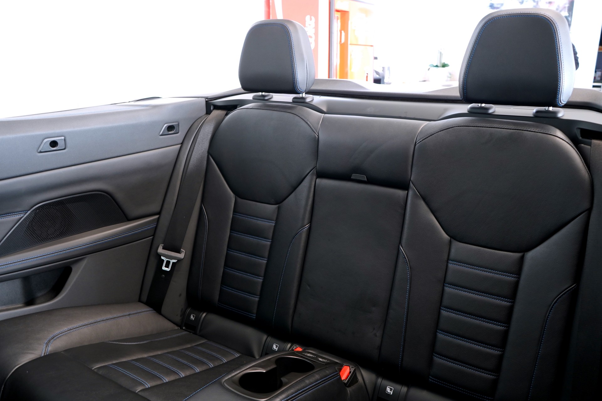 BMW M440i xDrive 48V Cabriolet Steptronic-image-27