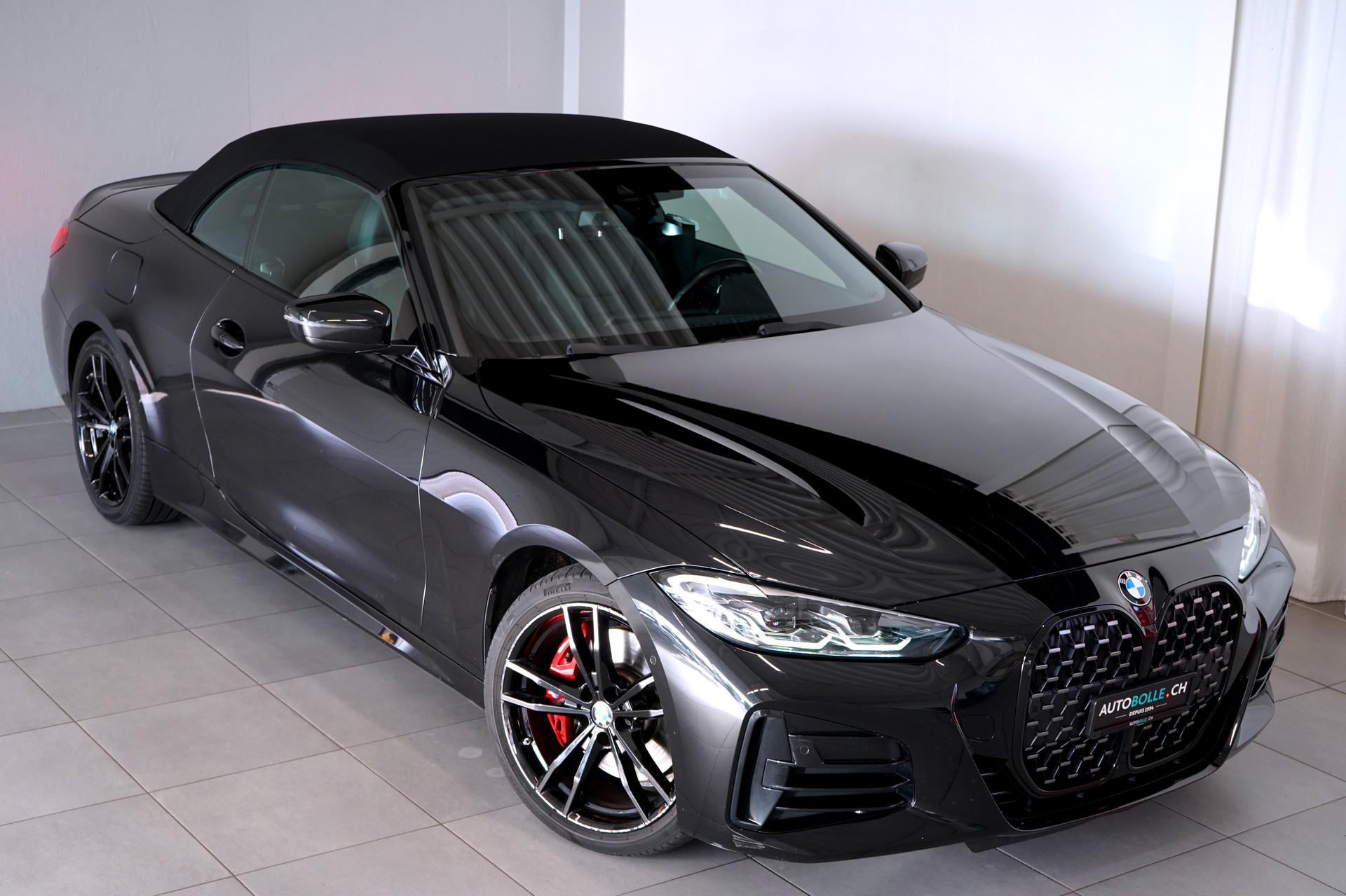 BMW M440i xDrive 48V Cabriolet Steptronic-image-2