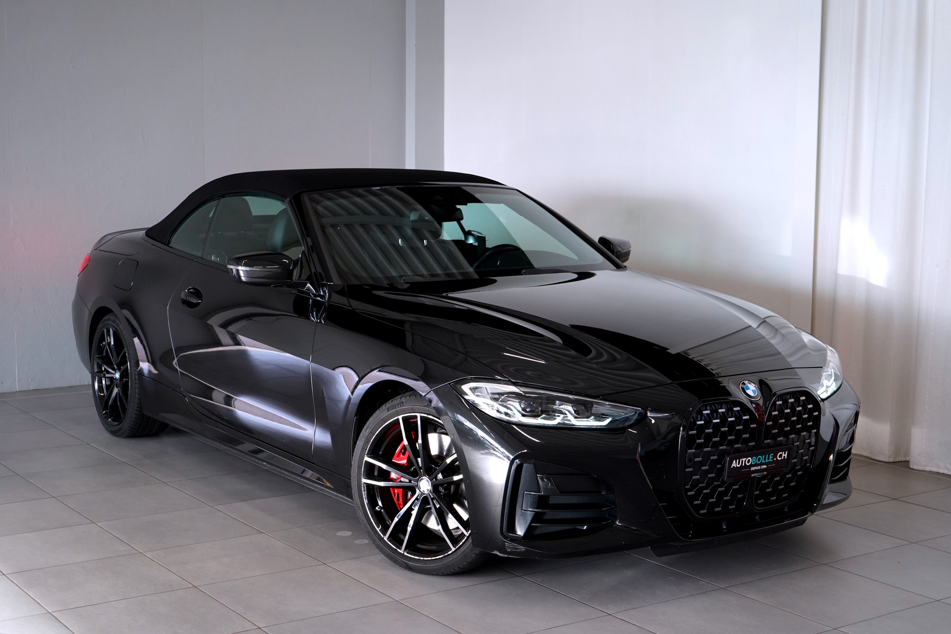 BMW M440i xDrive 48V Cabriolet Steptronic-image-0