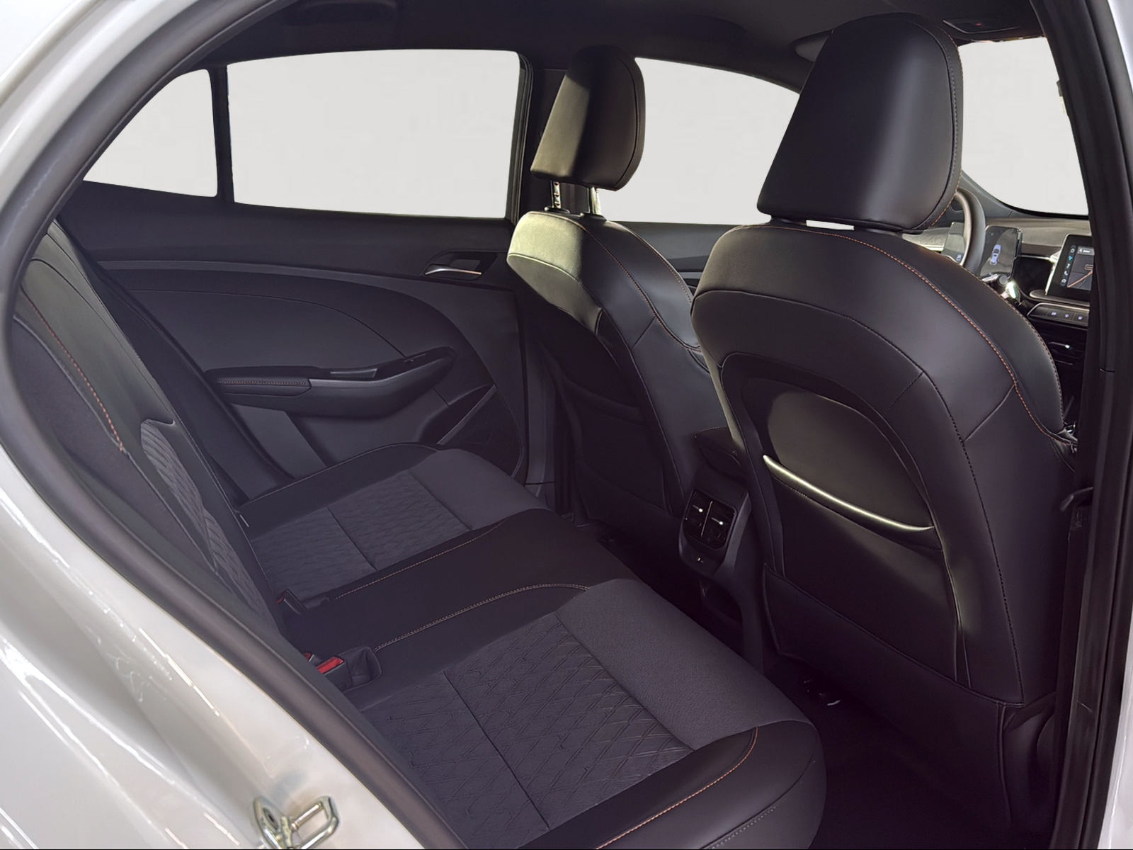 MG 3 1.5 Hybrid Luxury Aut. Modell 2026-image-11