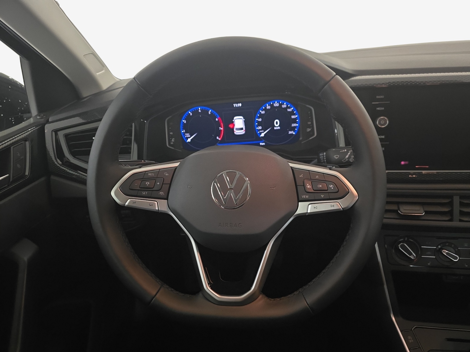 VW Polo 1.0 TSI Life DSG-image-9