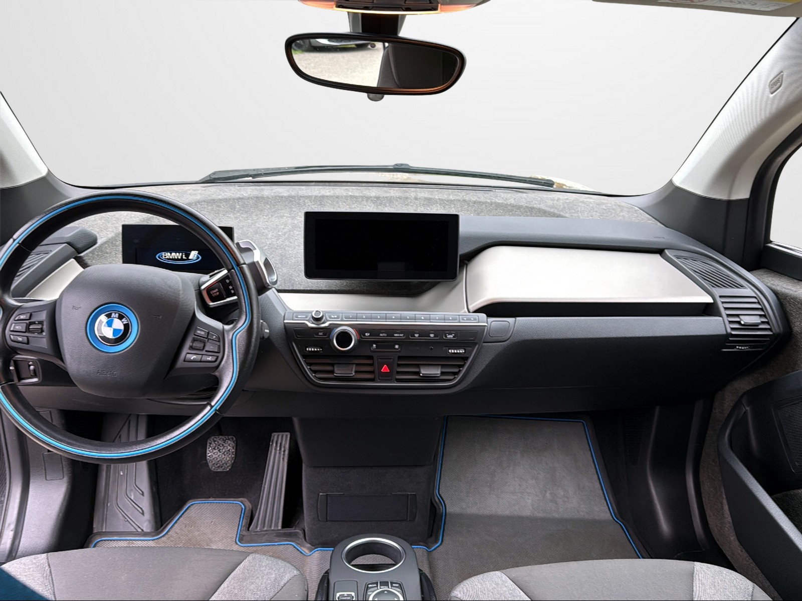 BMW i3 (120Ah)-image-10