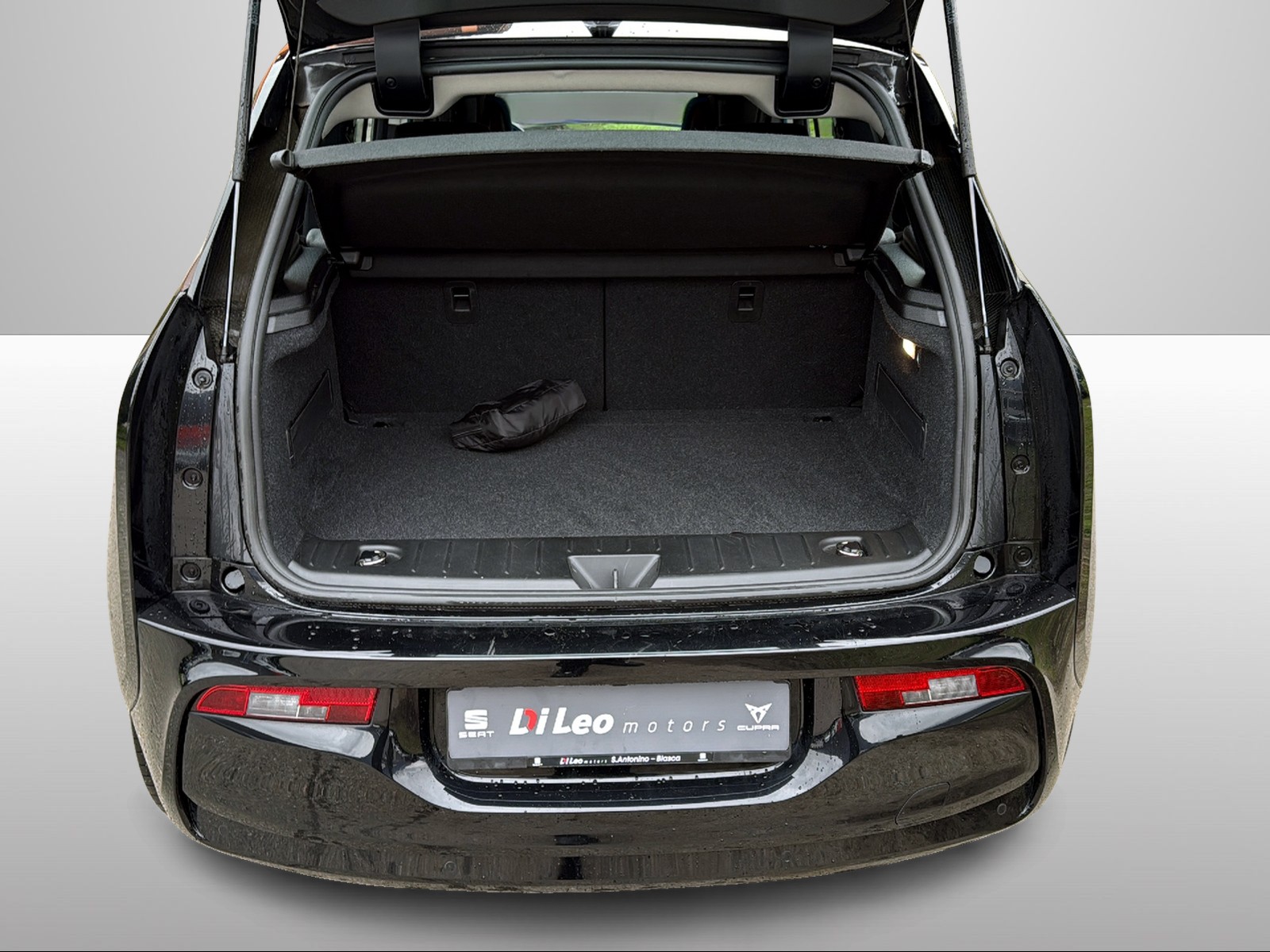 BMW i3 (120Ah)-image-13