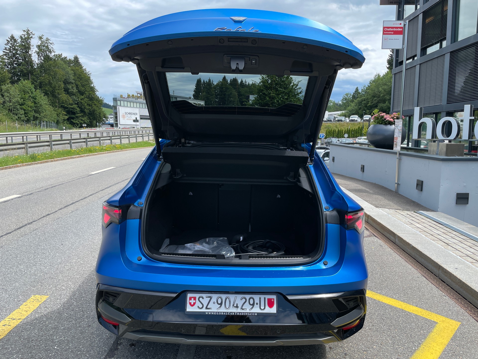 RENAULT Rafale 1.2 E-Tech Plug-in Hybrid 300 4x4 Atelier Alpine-image-9