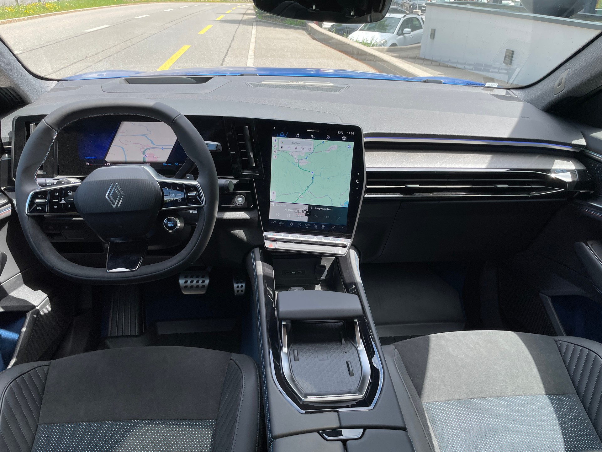 RENAULT Rafale 1.2 E-Tech Plug-in Hybrid 300 4x4 Atelier Alpine-image-21