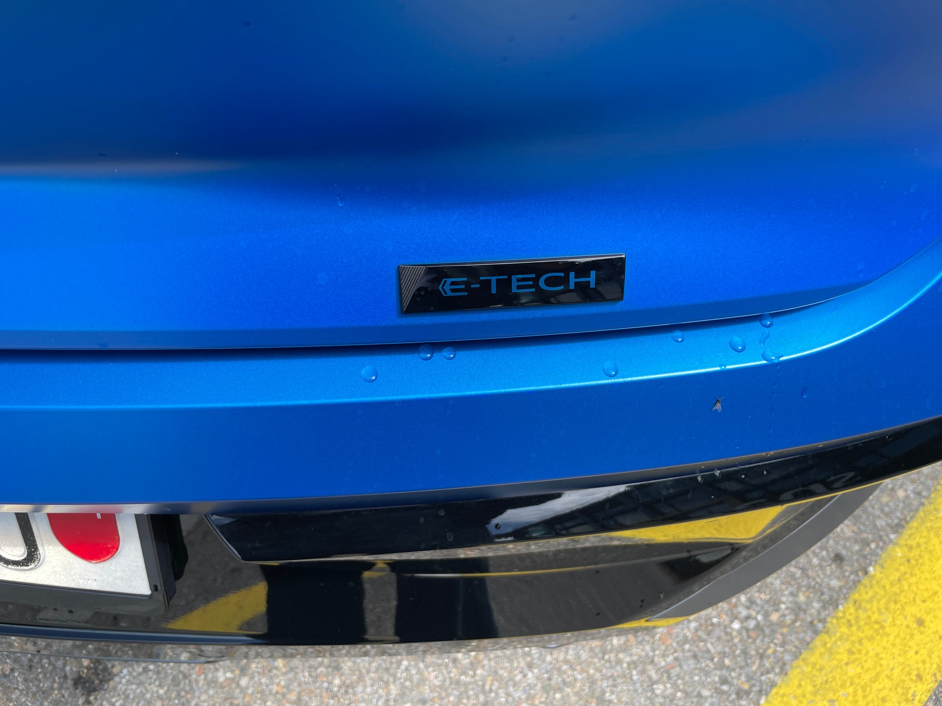 RENAULT Rafale 1.2 E-Tech Plug-in Hybrid 300 4x4 Atelier Alpine-image-8