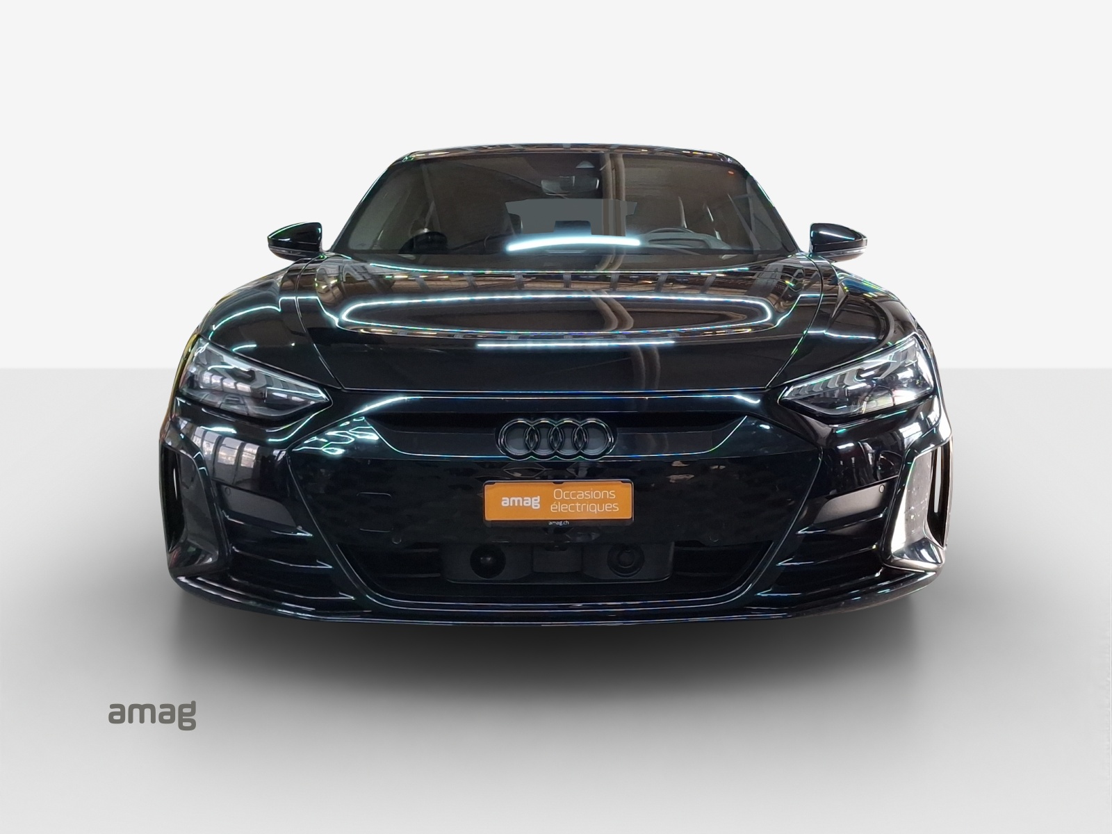 AUDI e-tron GT quattro-image-7