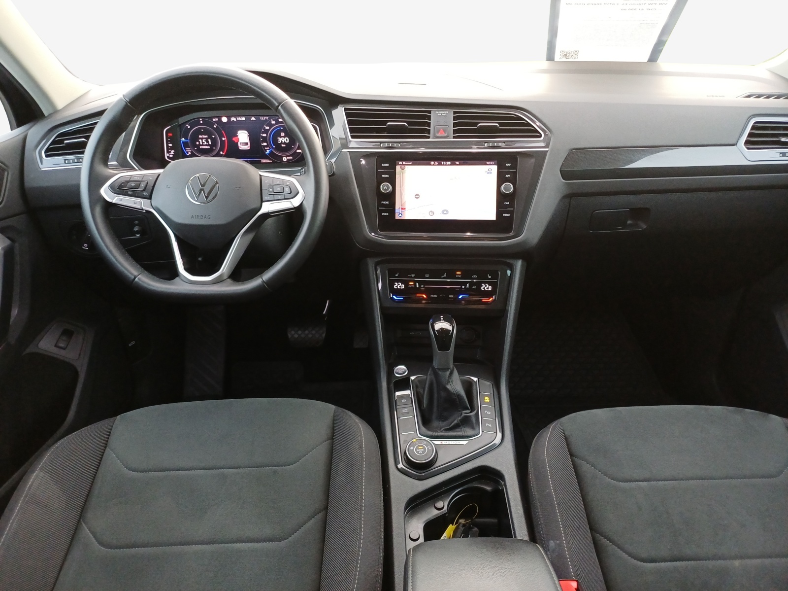 VW Tiguan 2.0 TDI SCR Elegance 4Motion DSG-image-8