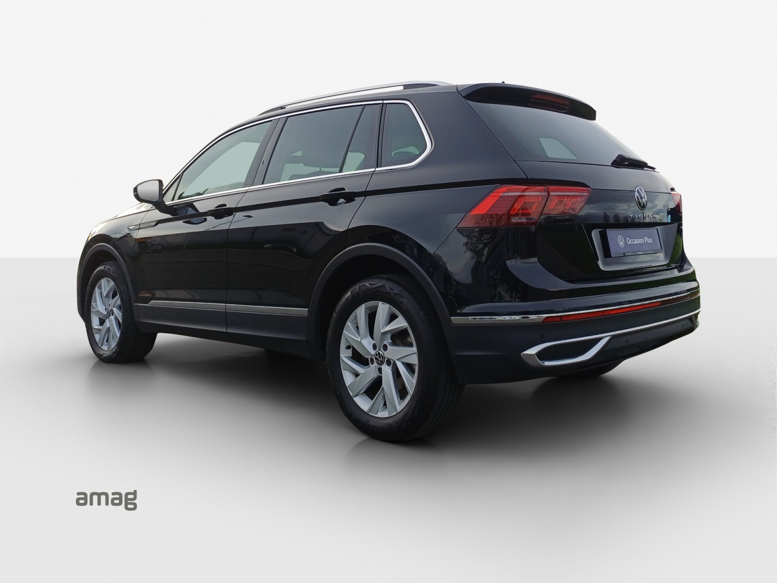 VW Tiguan 2.0 TDI SCR Elegance 4Motion DSG-image-2