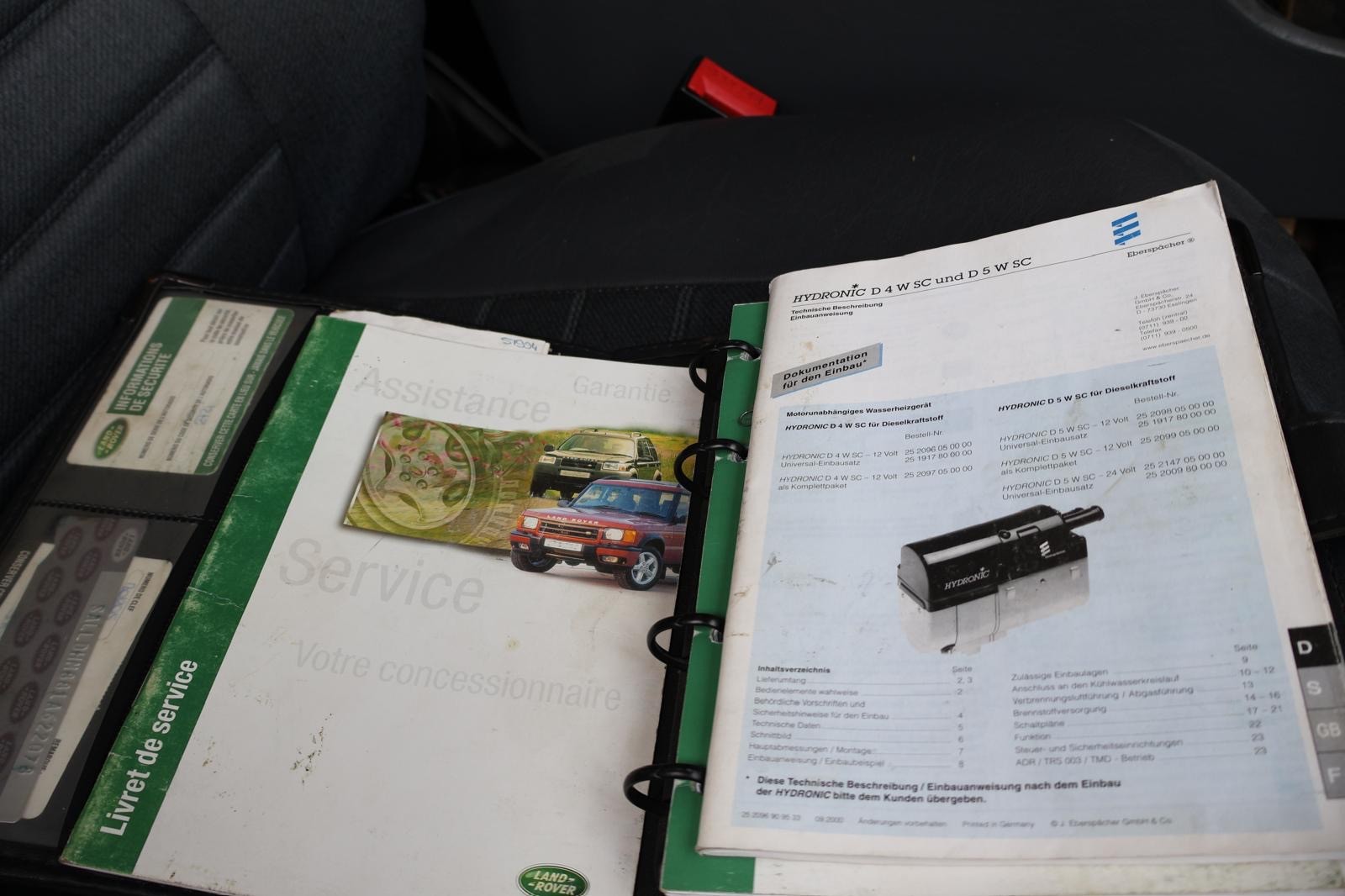 LAND ROVER Defender 110 CSW 2.5 Td5-image-12