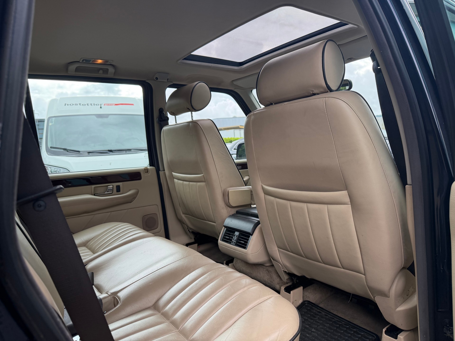 LAND ROVER Range Rover 4.6 HSE-image-12