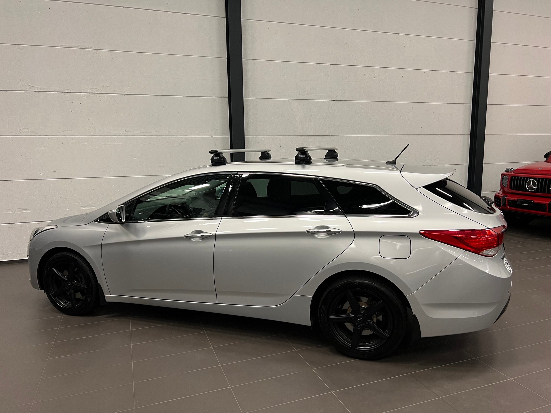 HYUNDAI i40 Wagon 1.7 CRDI Style-image-13