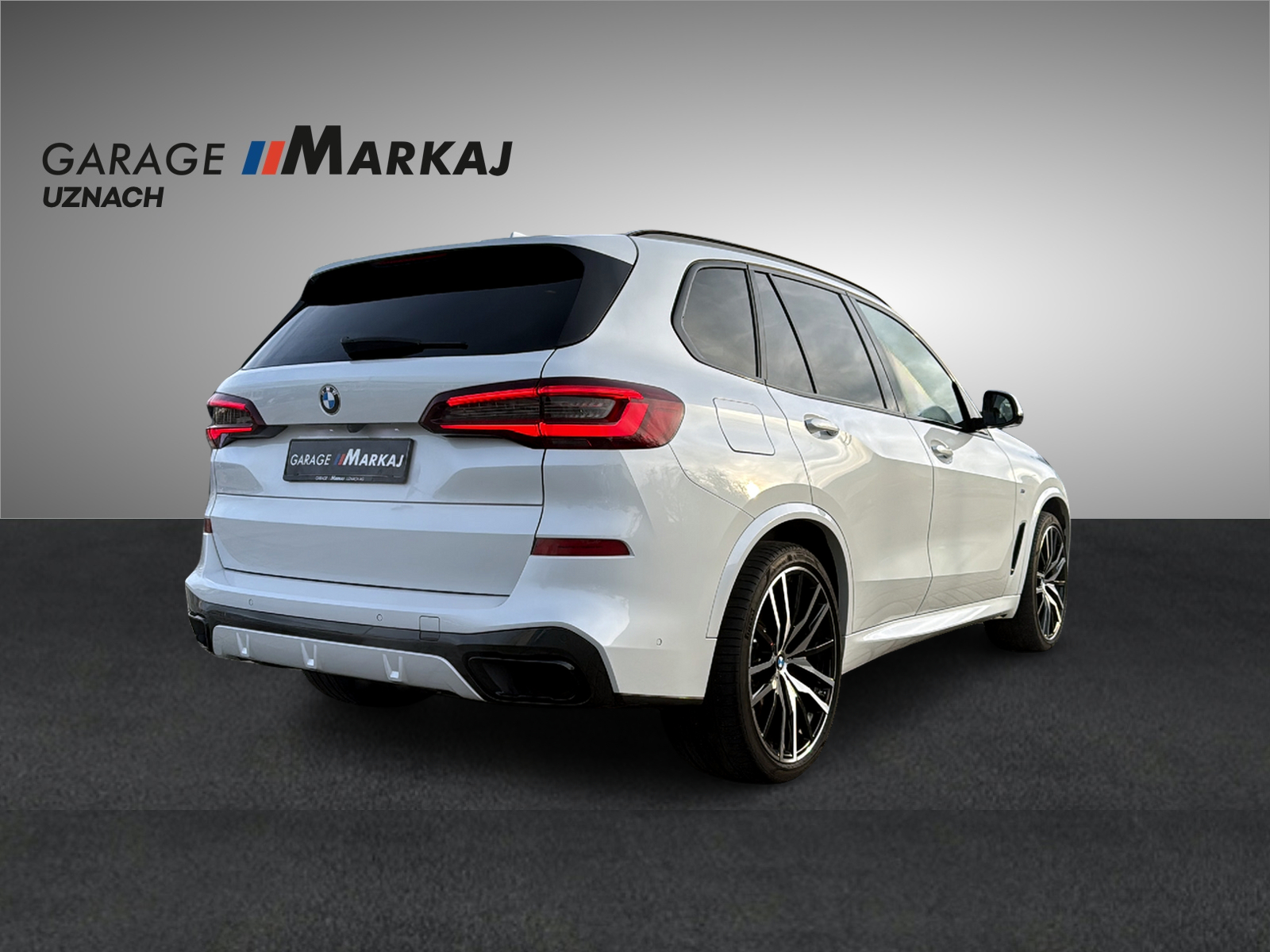 BMW X5 xDrive 48V 40d M Sport Steptronic-image-8