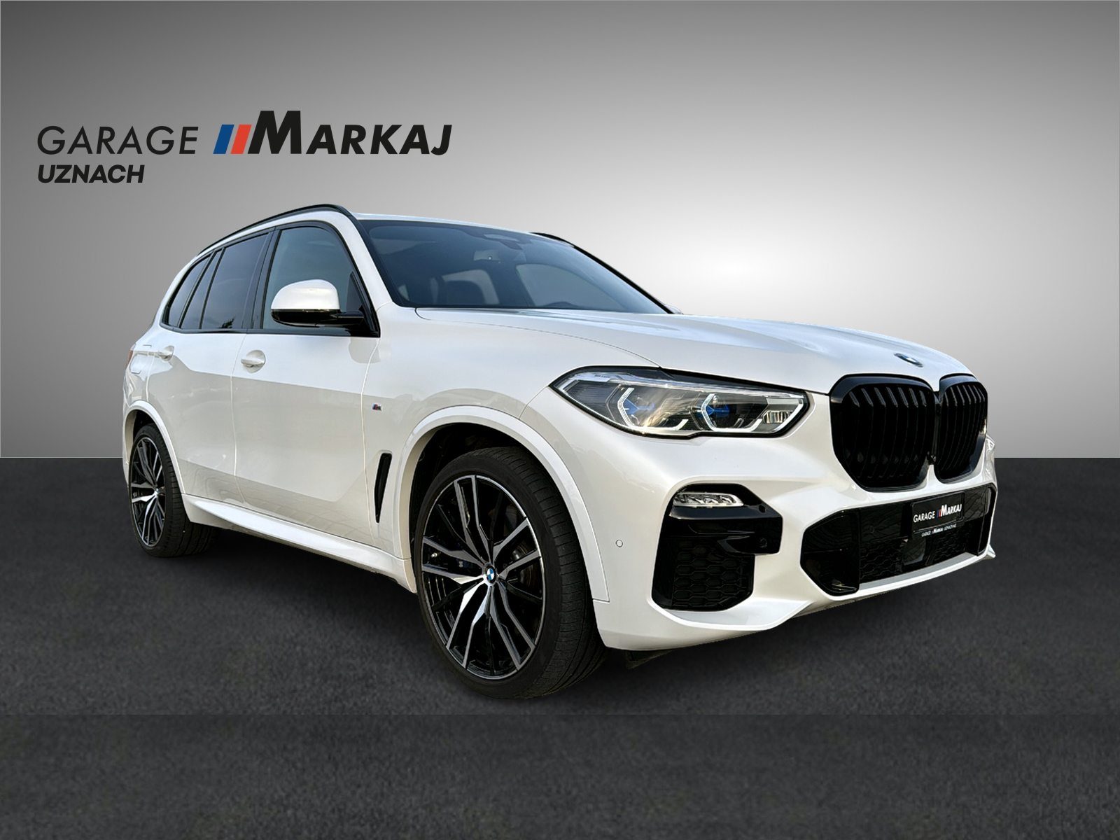 BMW X5 xDrive 48V 40d M Sport Steptronic-showroom-element-3