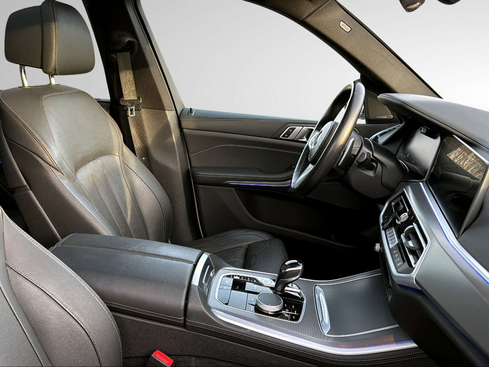 BMW X5 xDrive 48V 40d M Sport Steptronic-image-29