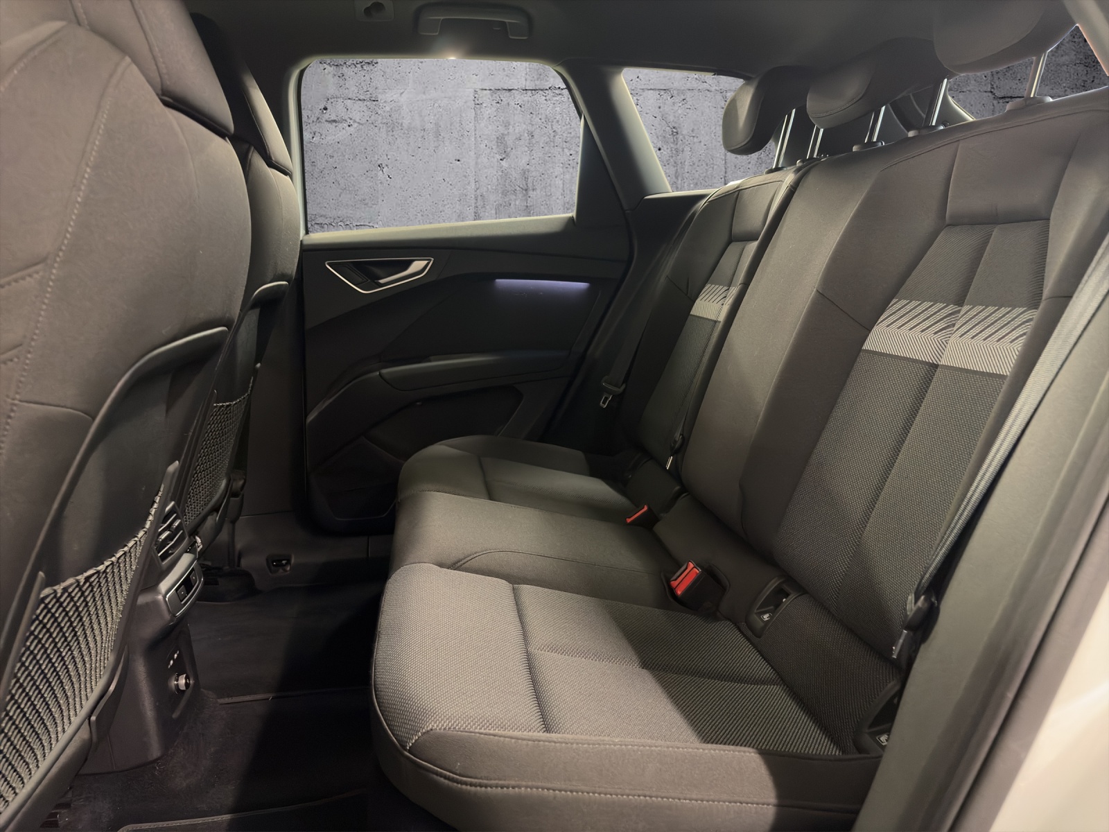 AUDI Q4 e-tron 40-image-13
