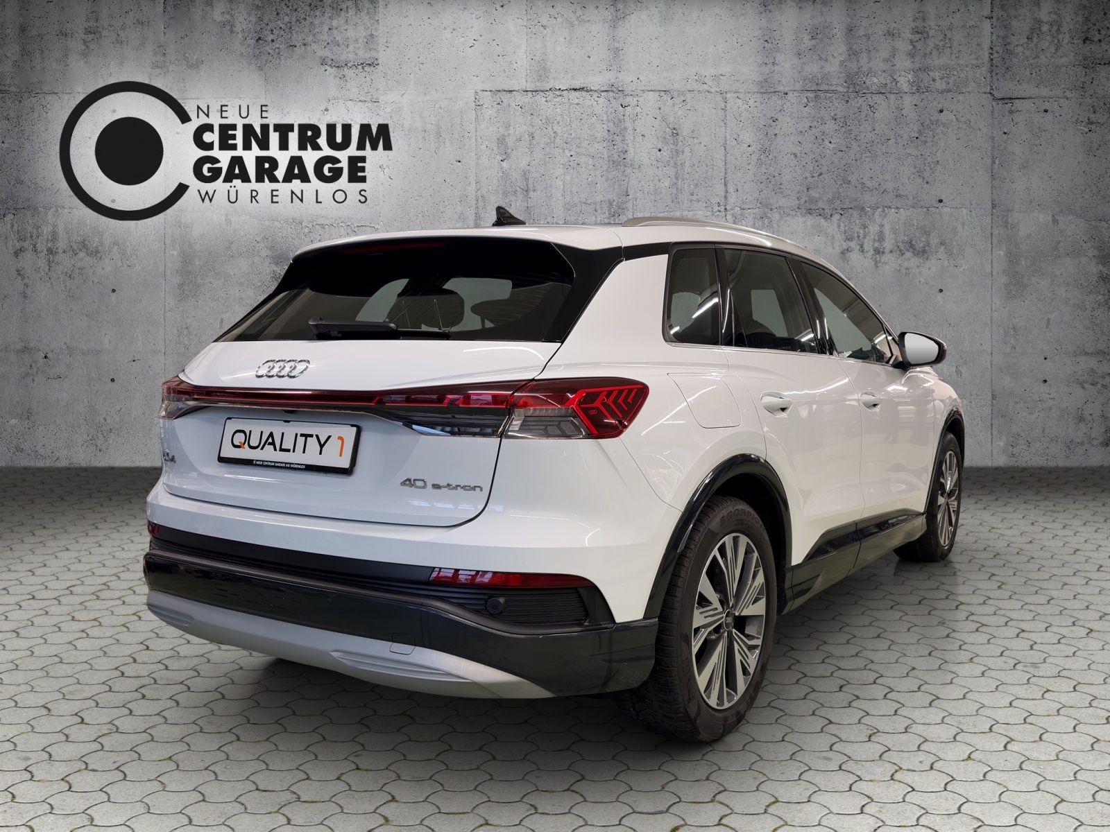 AUDI Q4 e-tron 40-image-3