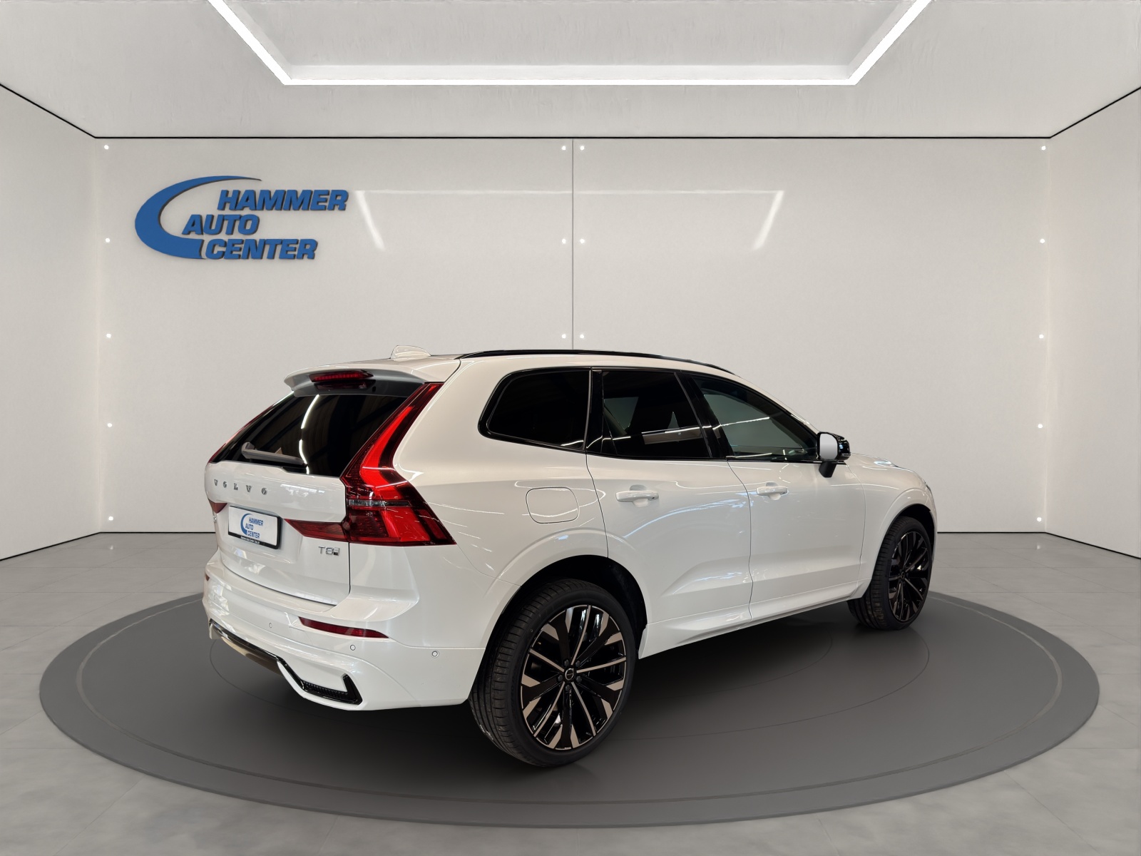 VOLVO XC60 2.0 T8 TE Ultra Dark eAWD-image-4
