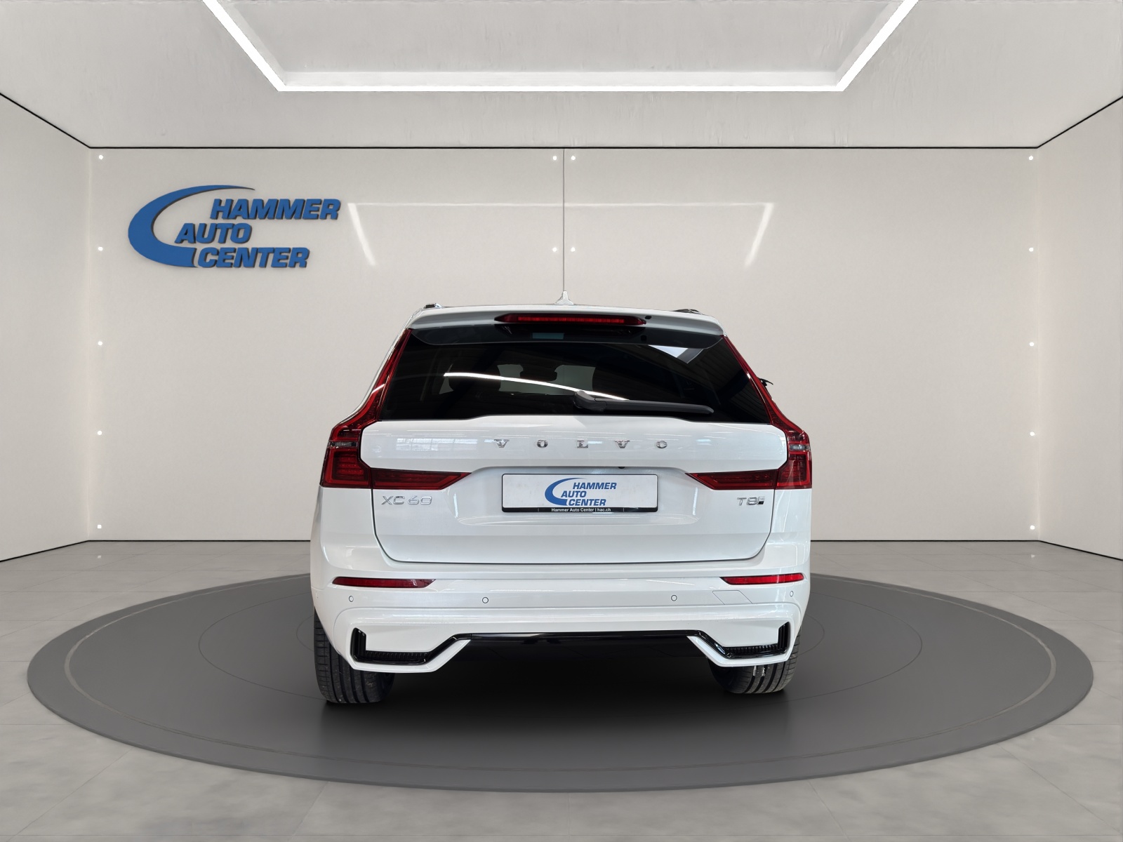 VOLVO XC60 2.0 T8 TE Ultra Dark eAWD-image-3