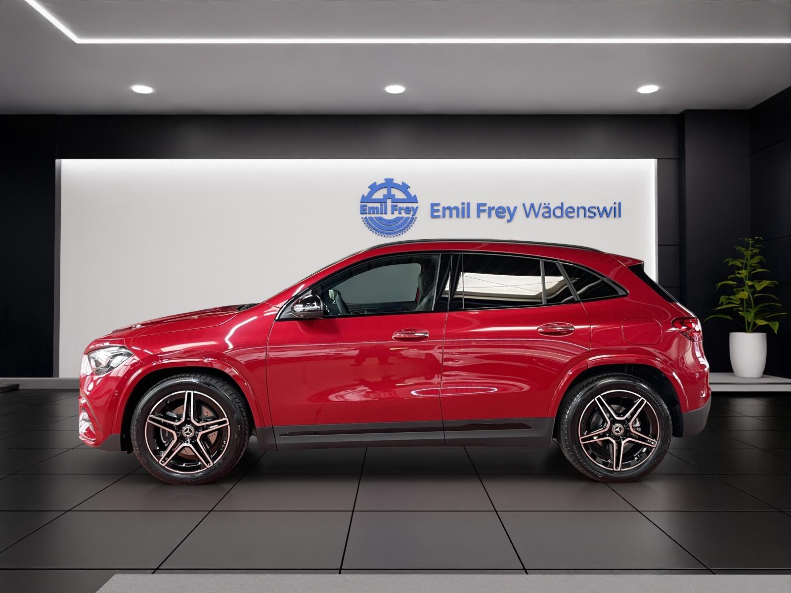 MERCEDES-BENZ GLA 200 Night Star AMG Line-image-1