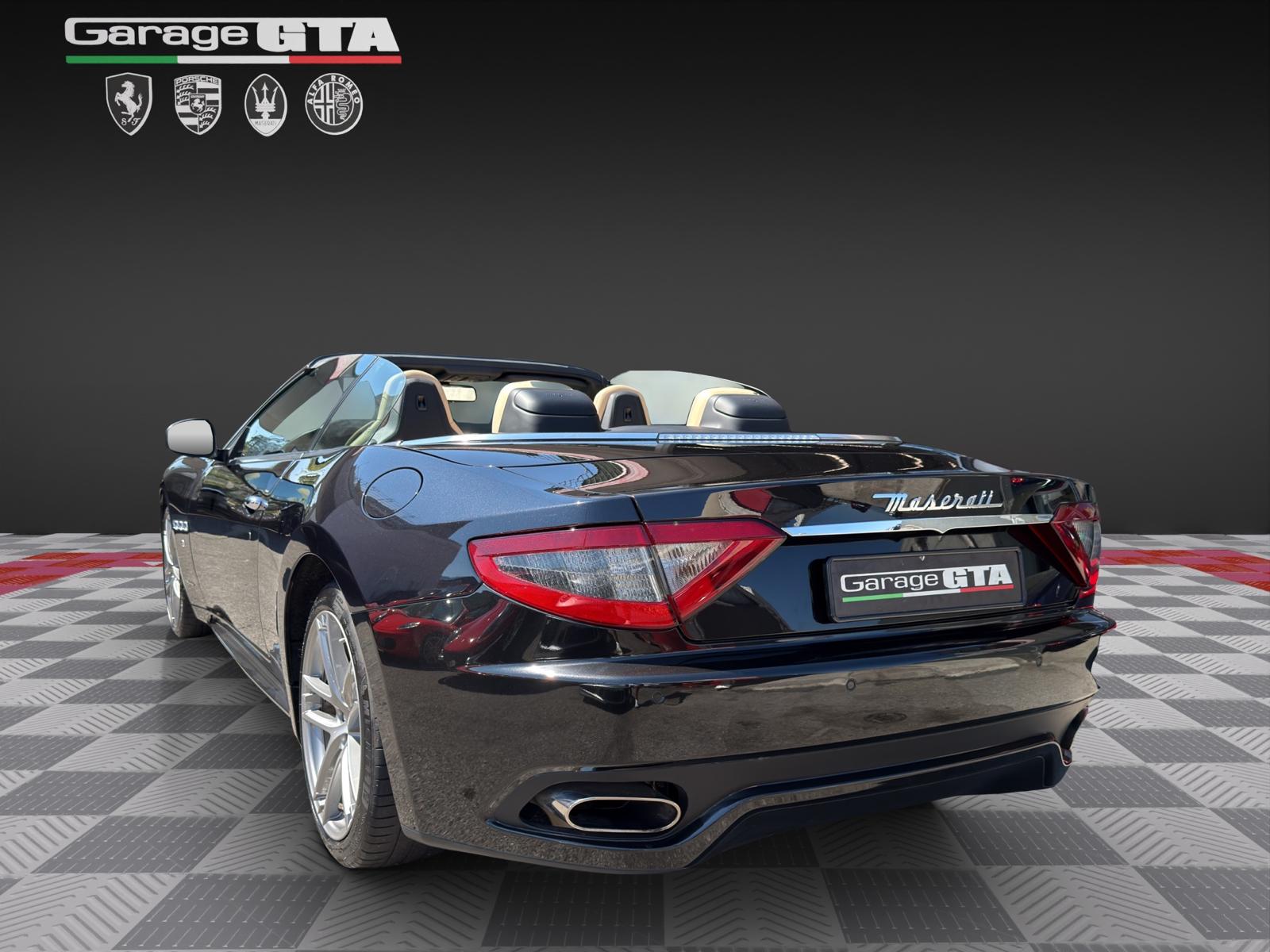 MASERATI GranCabrio Sport Automatica-showroom-element-2
