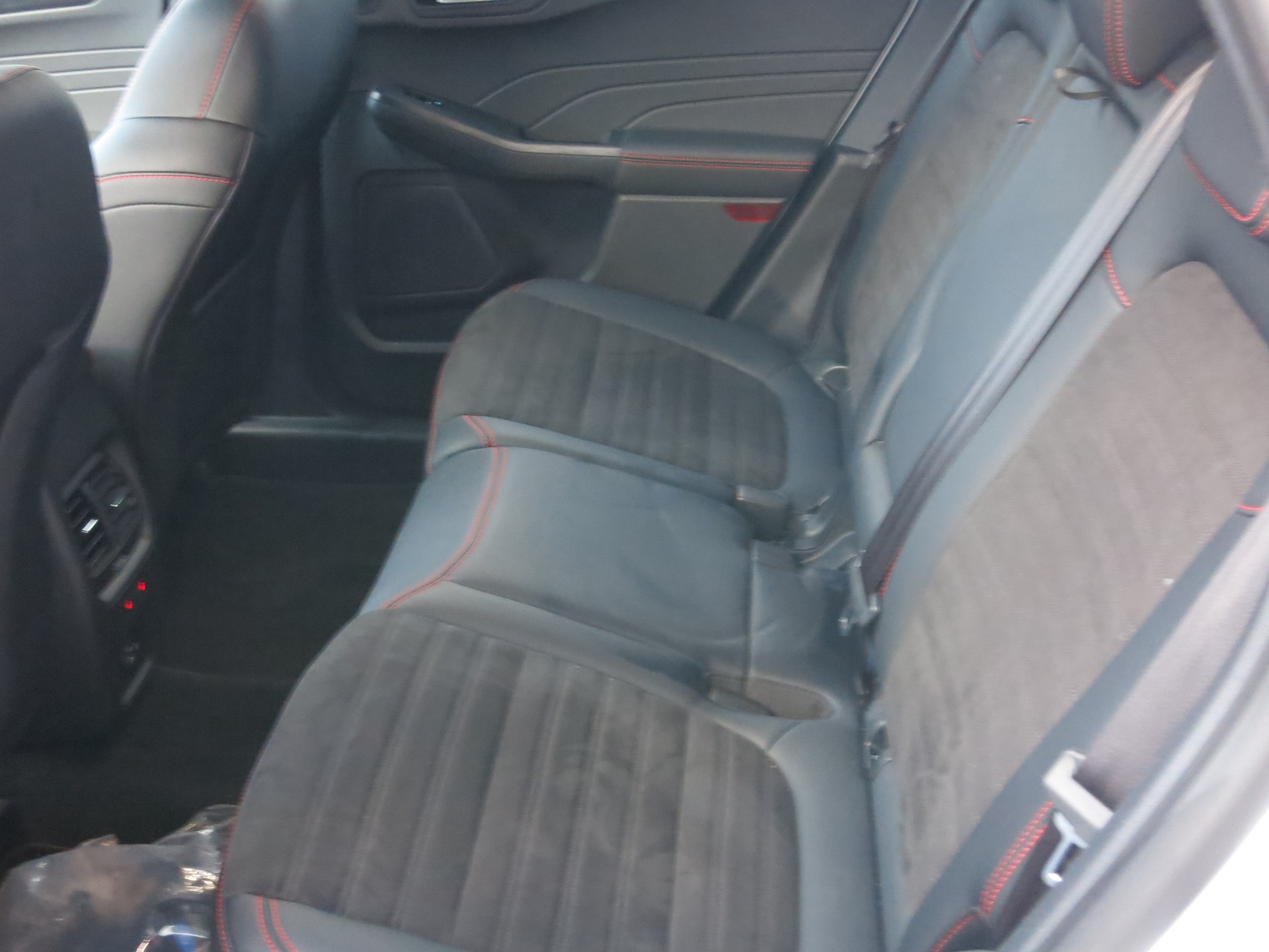 FORD Kuga 2.5 PHEV ST-Line X 2WD-image-5