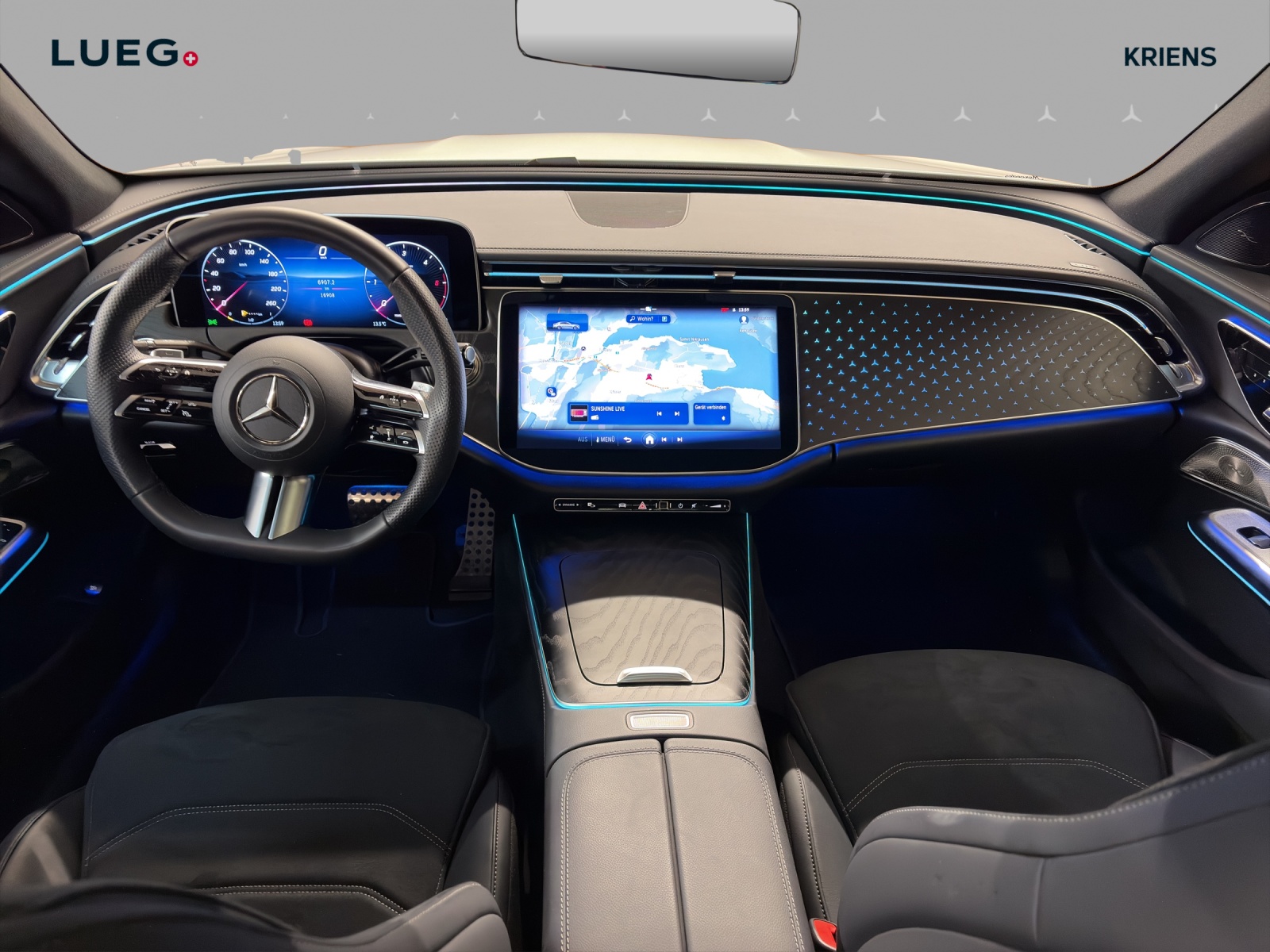 MERCEDES-BENZ E 450 d 4M - AMG / 360 Grad Kamera / Digital Light / Panorama-Dach-image-12