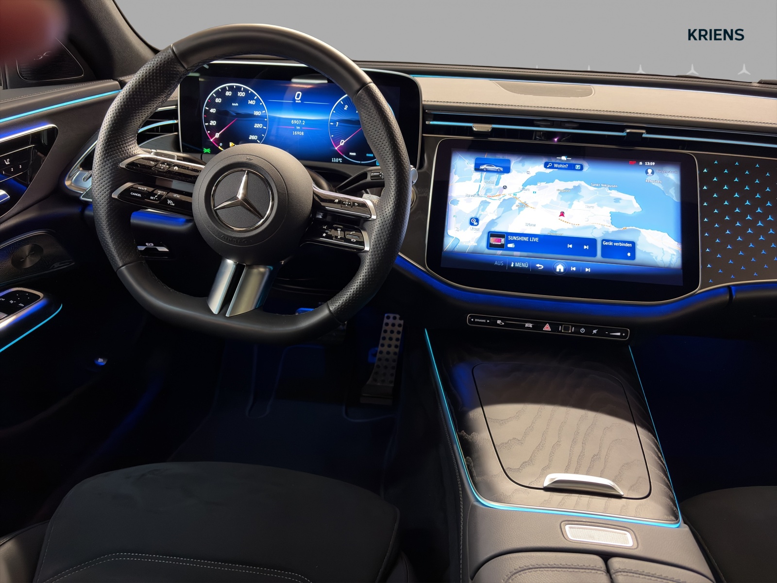 MERCEDES-BENZ E 450 d 4M - AMG / 360 Grad Kamera / Digital Light / Panorama-Dach-image-13
