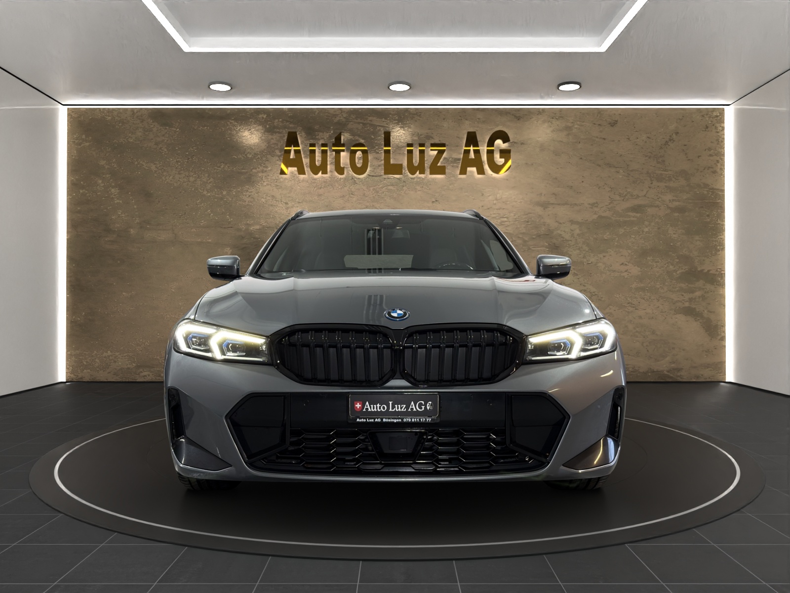BMW 330e Steptronic M Sport-image-1