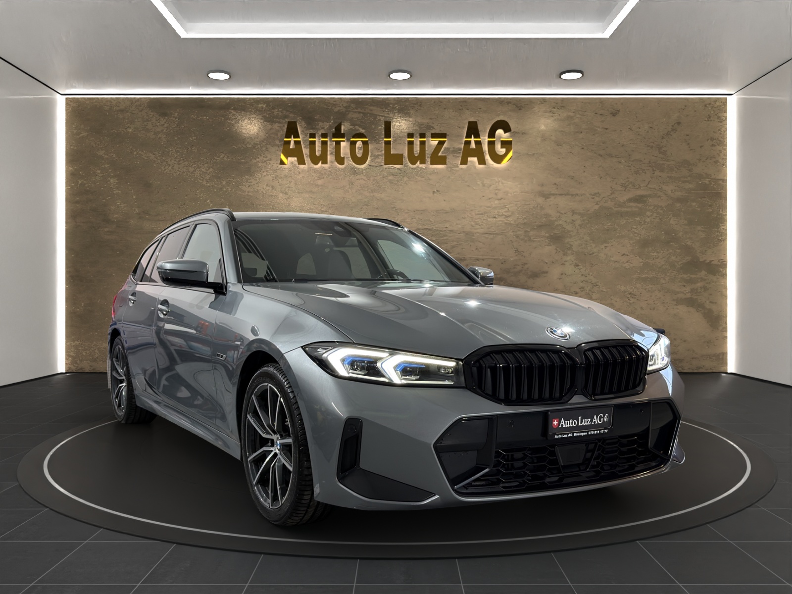 BMW 330e Steptronic M Sport-image-4