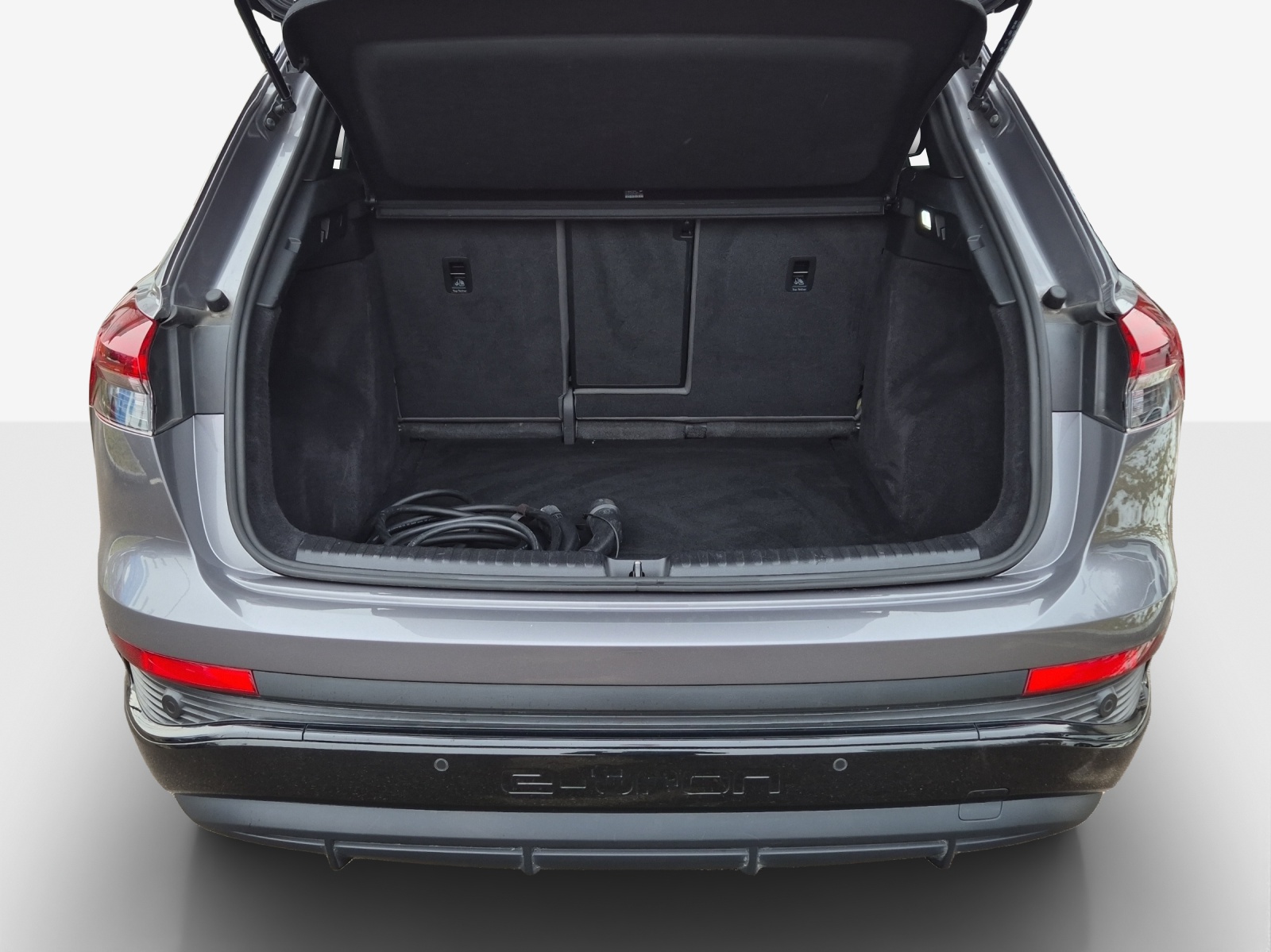 AUDI Q4 e-tron 50 quattro-image-13