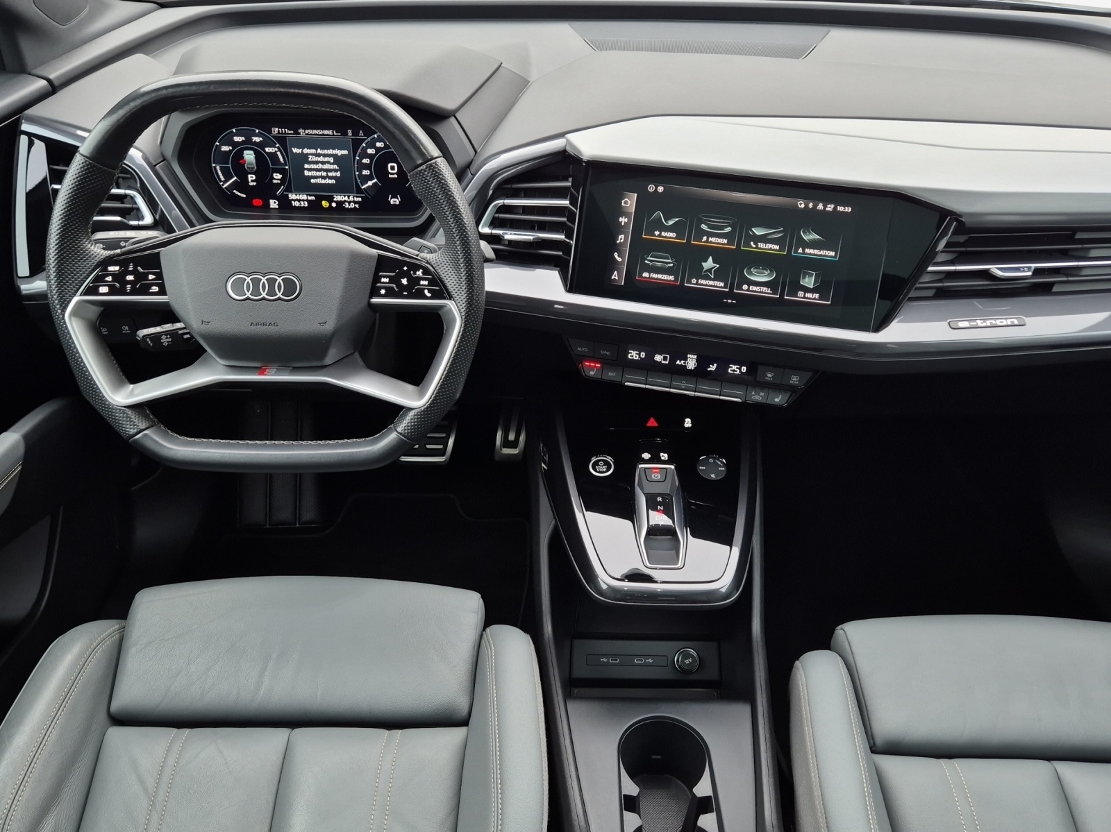 AUDI Q4 e-tron 50 quattro-image-9