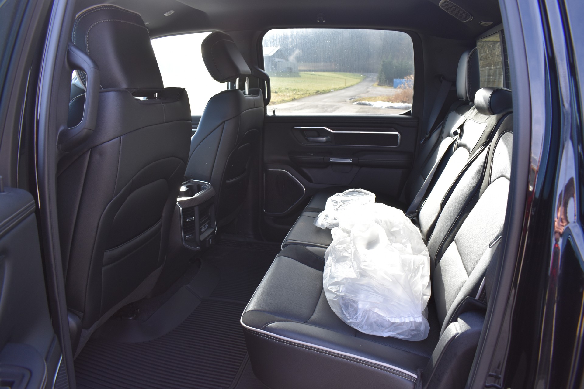 DODGE RAM 1500 CrewCab Laramie 3.0-image-9