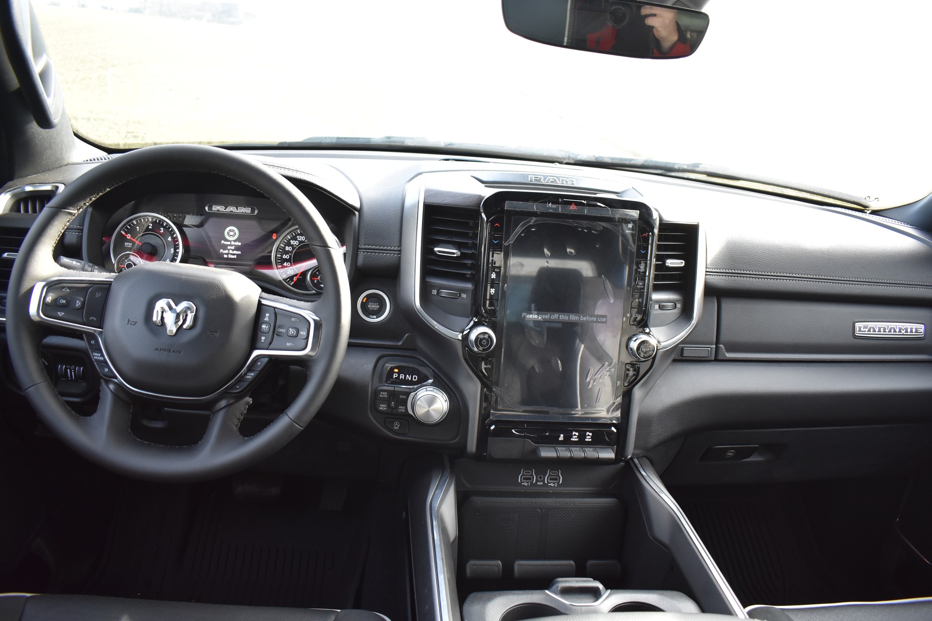 DODGE RAM 1500 CrewCab Laramie 3.0-image-10