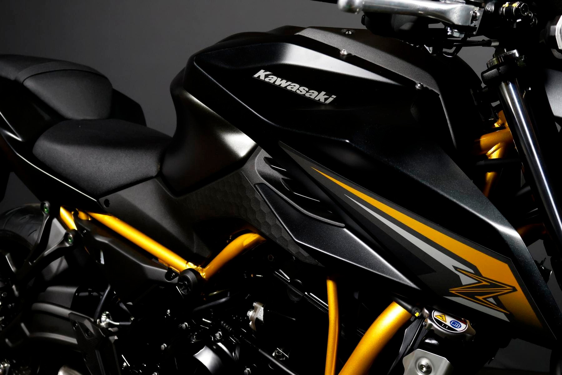 KAWASAKI Z 650 S (50/35 KW)-image-5