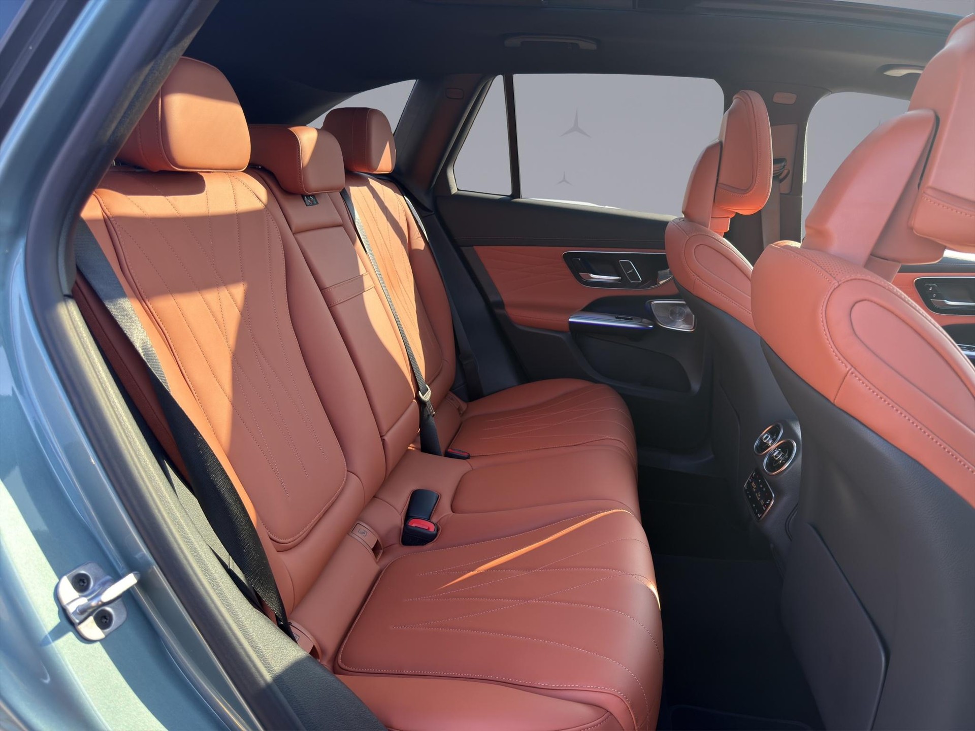 MERCEDES-BENZ GLC 43 AMG Executive Edition 4matic-image-17